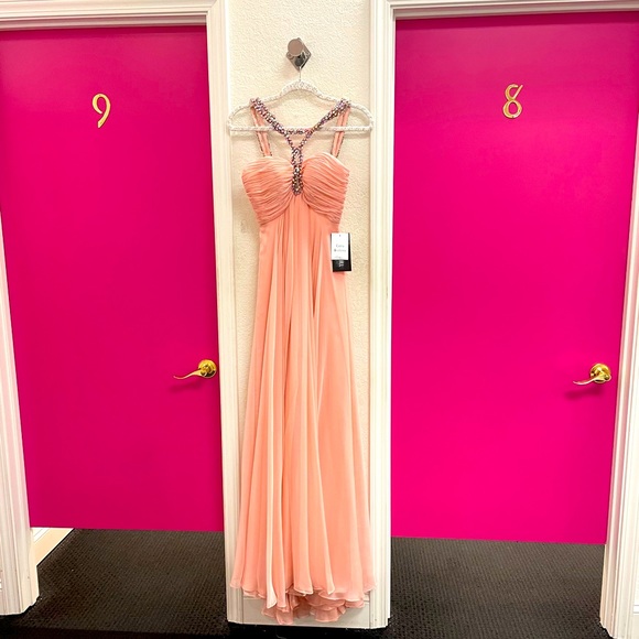 Sherri Hill Blush Dress